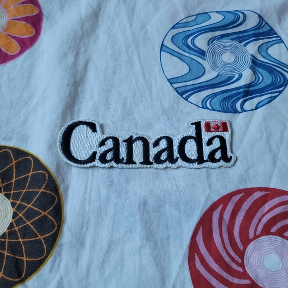 Canada iron on patches - Picture 3 of 8